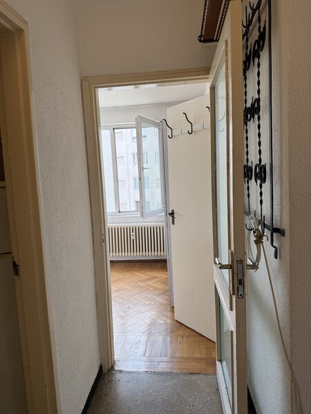 Sala Palatului (filatelie).